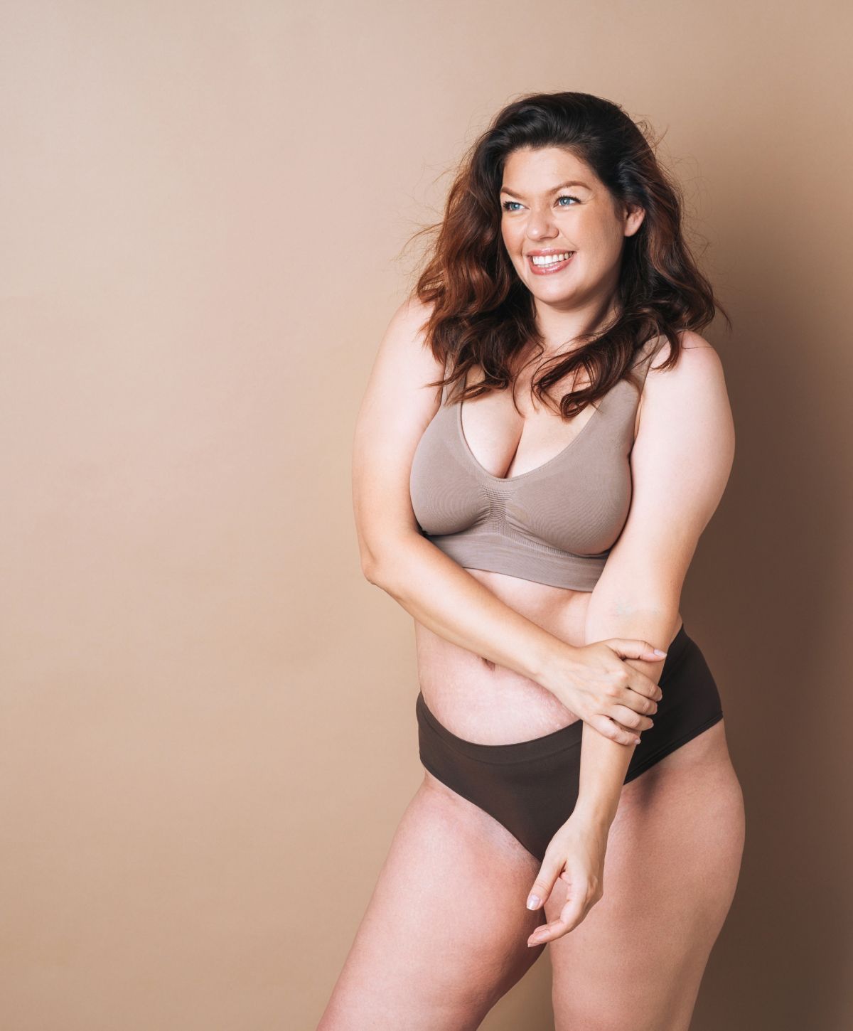 Franklin Cellulite Reduction model with brown hair
