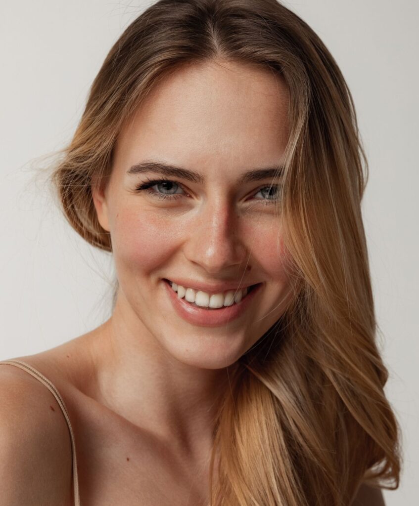 Frankin zo skin model with blonde hair